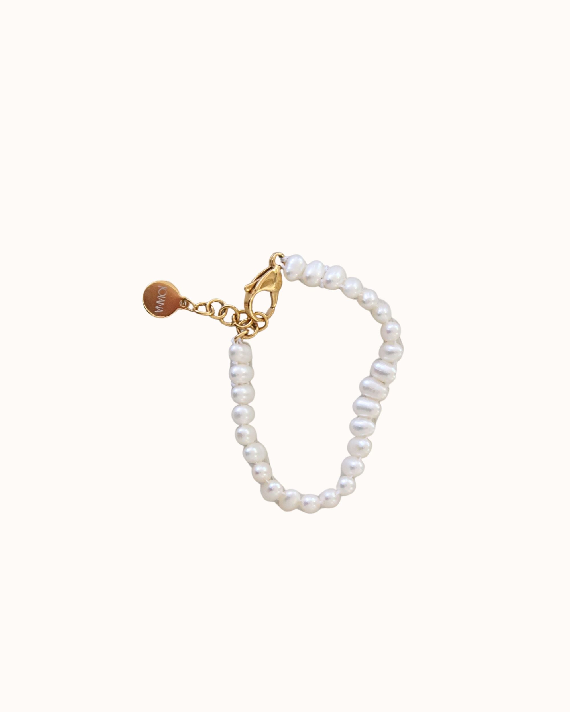 116.jpg Pebble Pearl Bracelet - Image 1